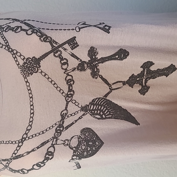 CHARMING Charlie Tank - Picture 2 of 3